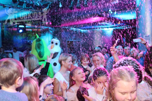 b2ClubKids die Familiendiskothek