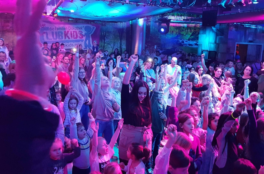 b14aClubKids die Familiendiskothek