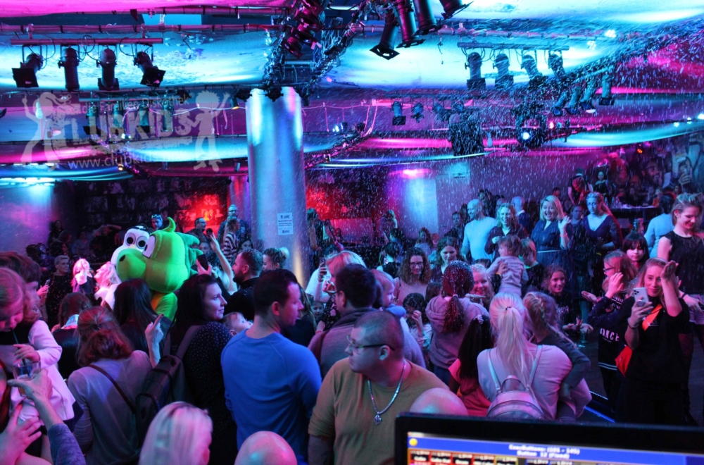 b17ClubKids die Familiendiskothek