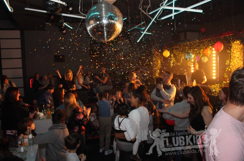 b22aClubKids die Familiendiskothek
