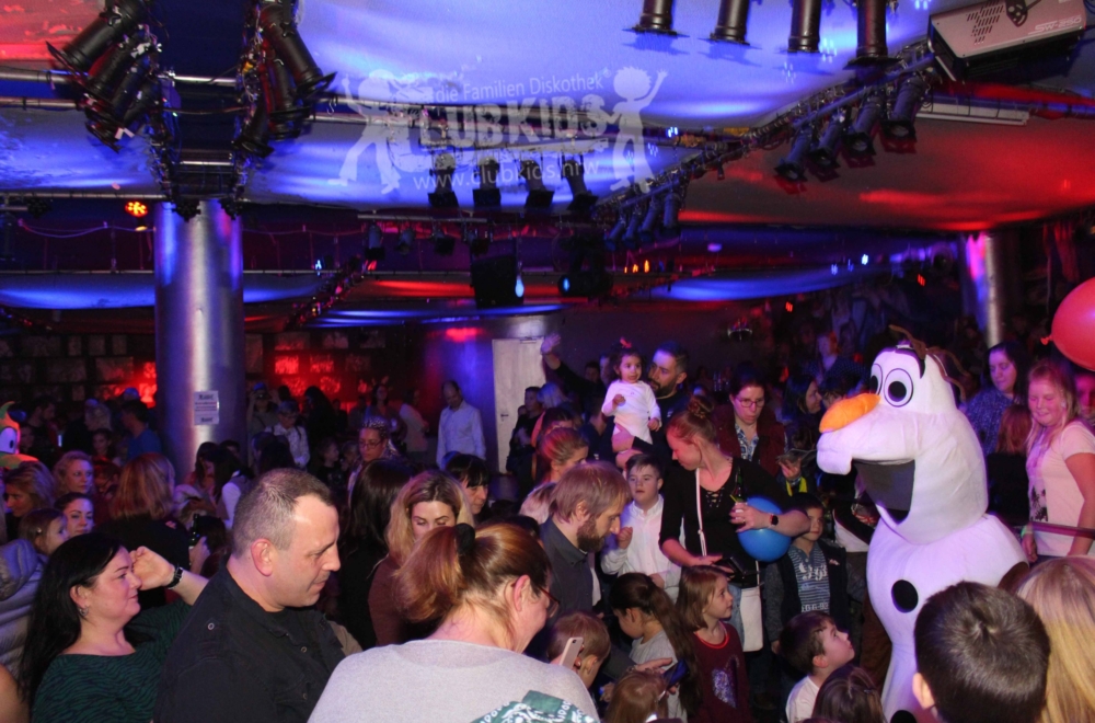 b34ClubKids die Familiendiskothek