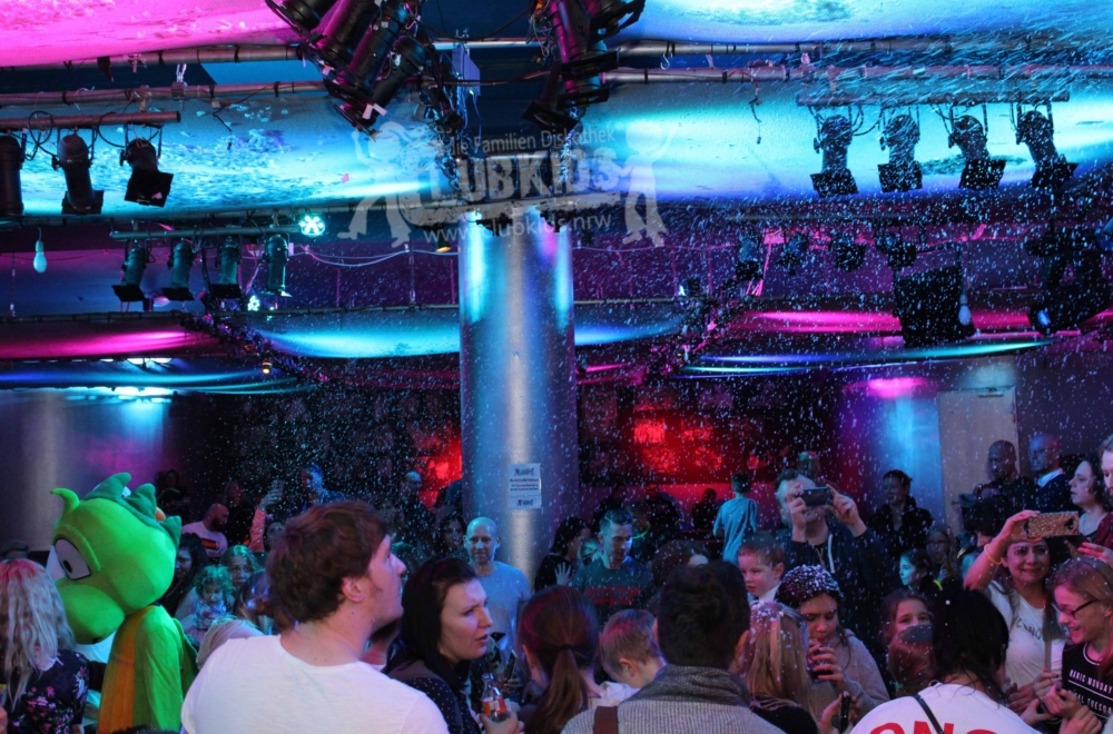 b4ClubKids die Familiendiskothek