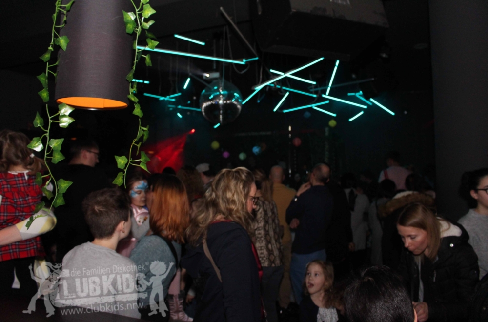 b41ClubKids die Familiendiskothek