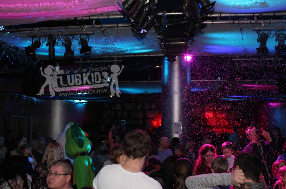 b6ClubKids die Familiendiskothek